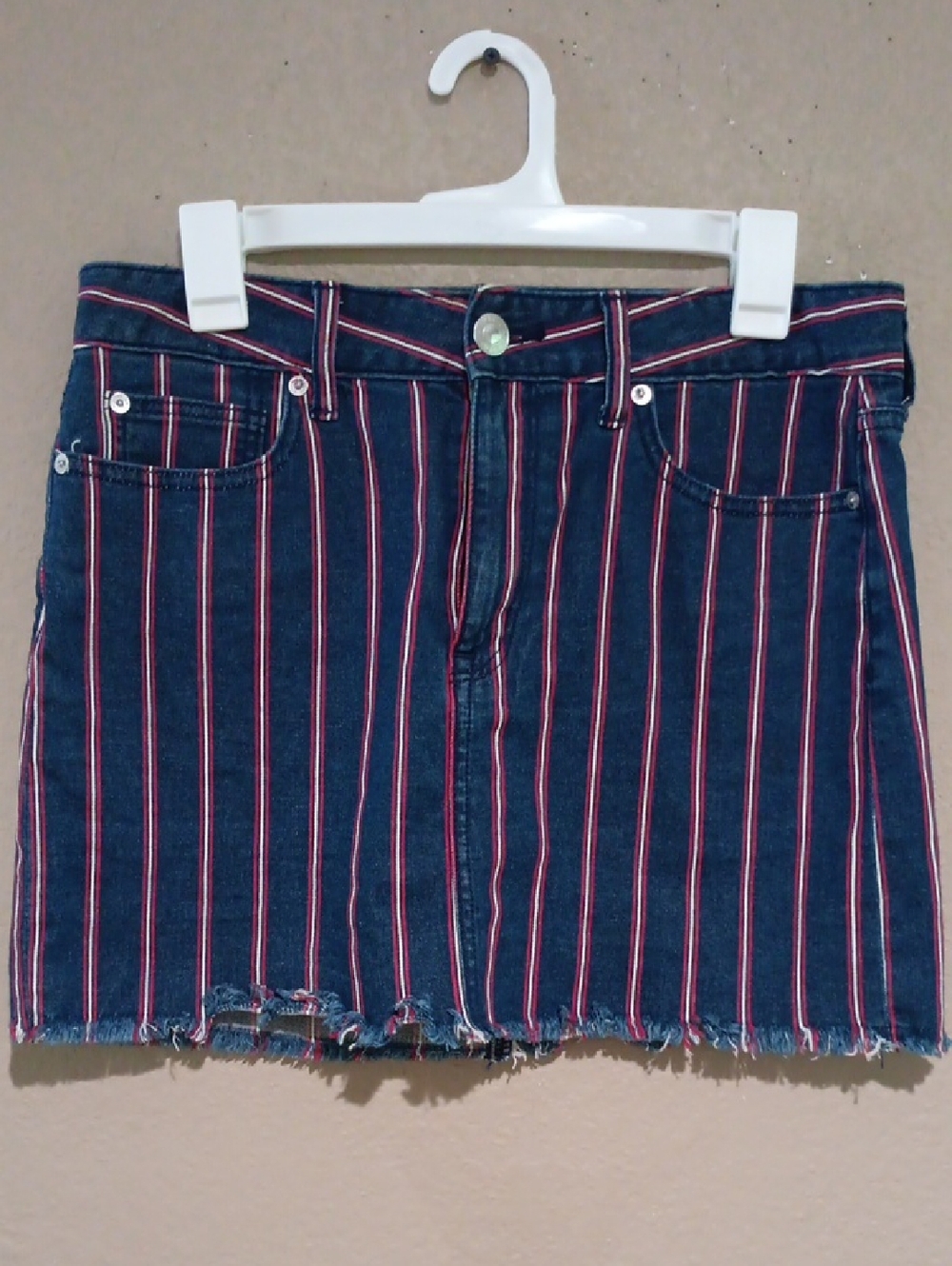 American Eagle Blue Denim Striped Skirt